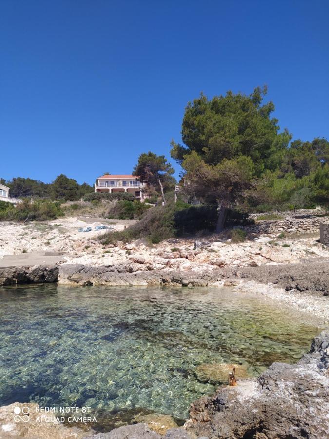 Apartmani Doro Vela Luka Eksteriør bilde